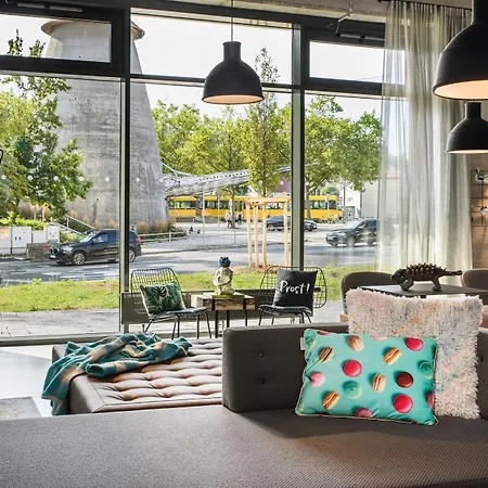 Moxy Stuttgart Feuerbach-3