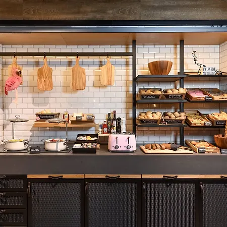 Moxy Stuttgart Feuerbach-3